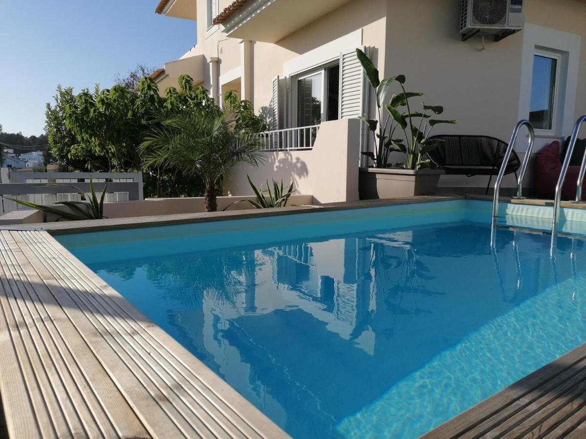 Vivenda Geminada Com Piscina A 10 Minutos A Pe Da Villa *